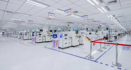 全球電腦網線市場規模首次突破4000億美元，技術創新與市場需求雙輪驅動